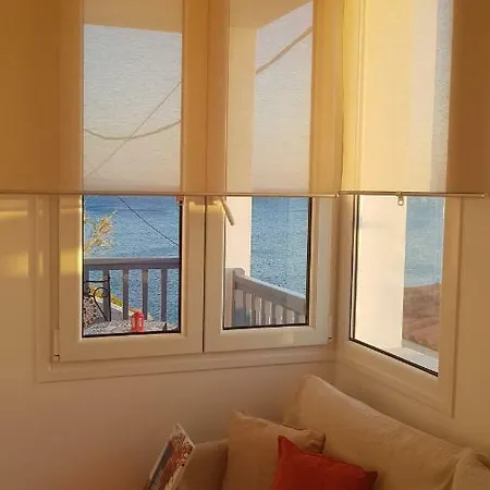 Apartment Blue Island
