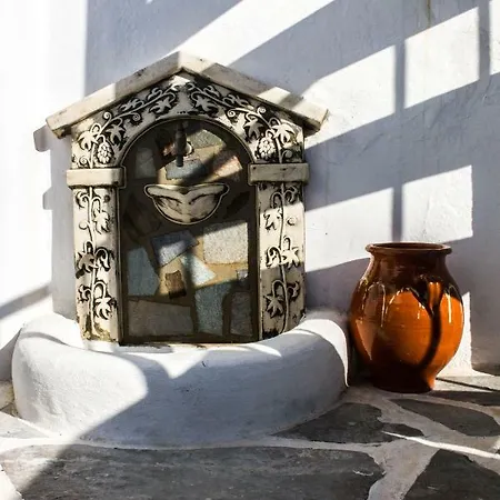 Blue Island Batsi (Andros)