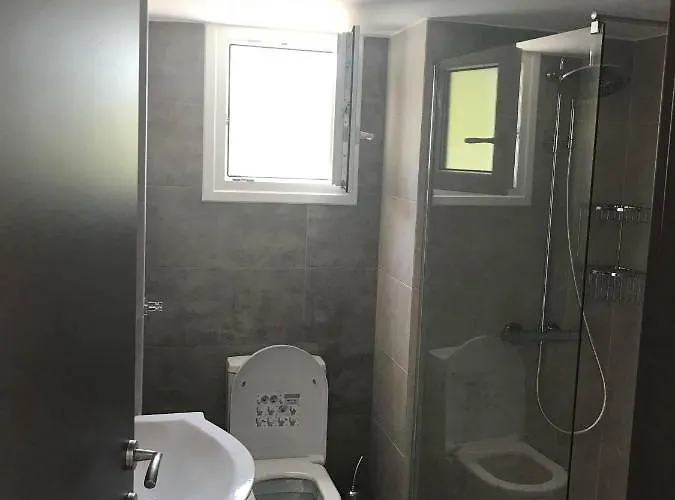 Blue Island * Batsi (Andros)