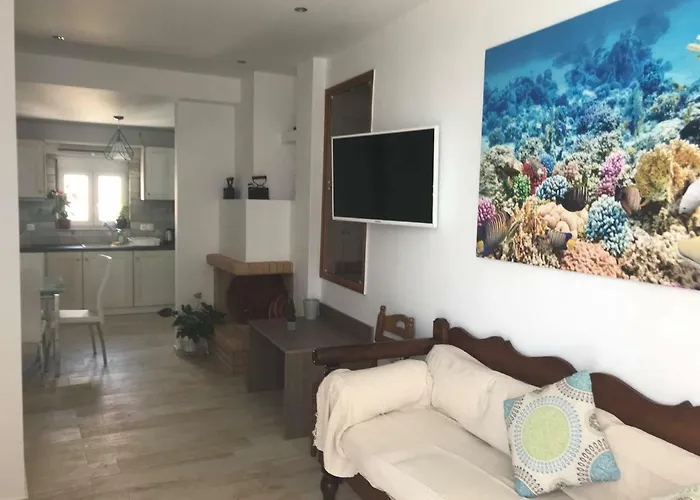 Blue Island Apartment