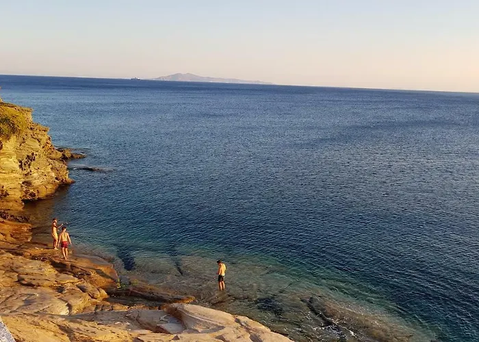 Blue Island Batsi (Andros)