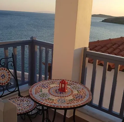 Blue Island Apartment