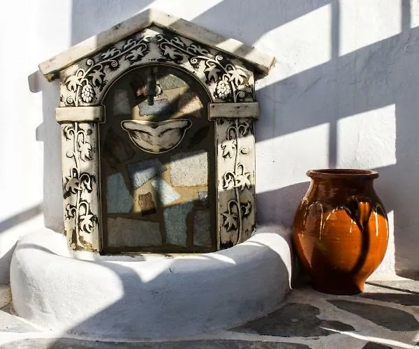 Blue Island Batsi (Andros)