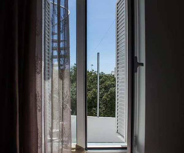 Blue Island * Batsi (Andros)